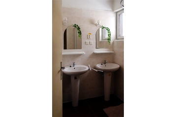 Czechy Privát Jáchymov, Zewnątrz